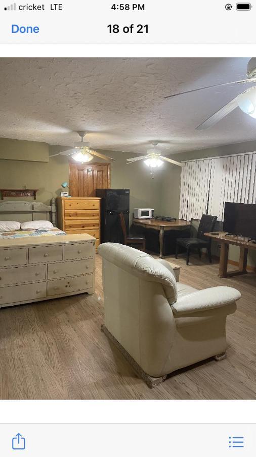 Ranch Bed and breakfast